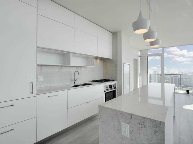 3401 - 2131 Yonge St