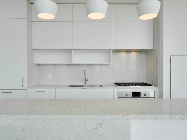 3401 - 2131 Yonge St