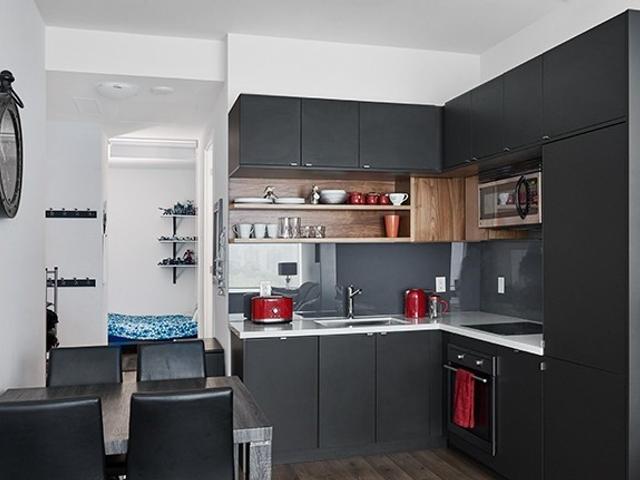 718 - 111 St Clair Ave W