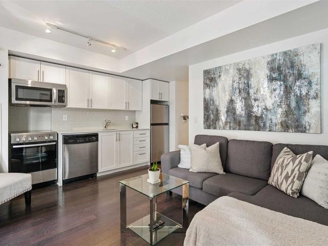 1201 - 80 Western Battery Rd