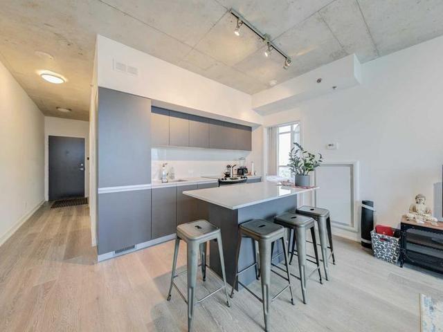 2002 - 20 Minowan Miikan Lane