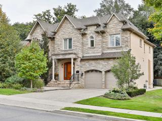 83 Upper Canada Dr