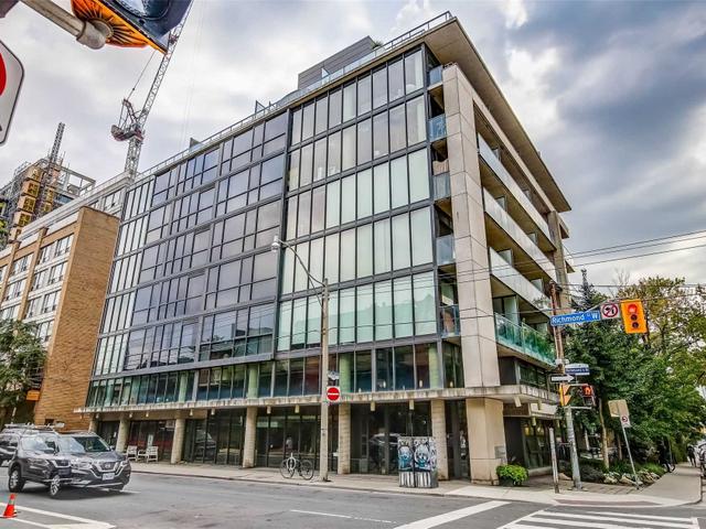 605 - 533 Richmond St