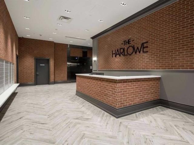 804 - 608 Richmond St W