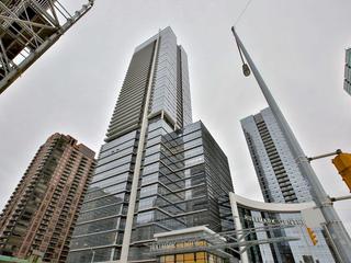 2818 - 5 Sheppard Ave