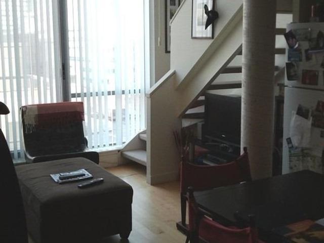 903 - 36 Charlotte St