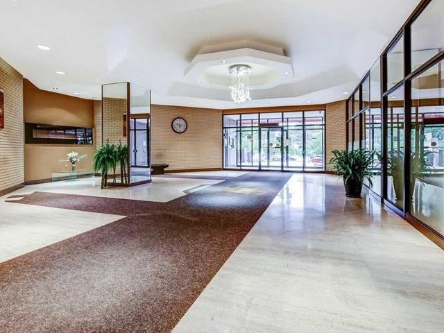 413 - 10 Gateway Blvd