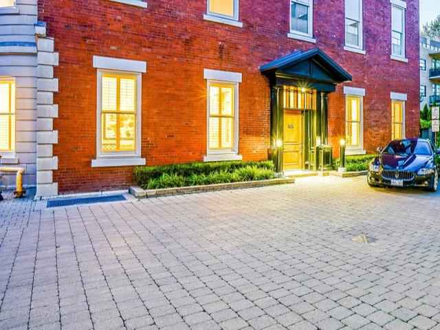 107 - 385 Brunswick Ave