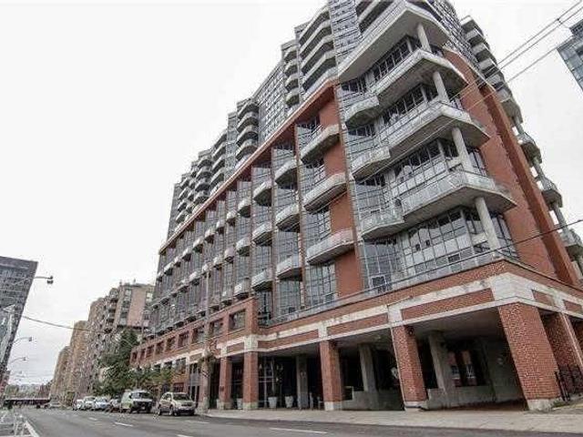 1516 - 255 Richmond St E