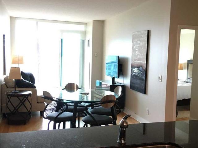 1409 - 38 The Esplanade