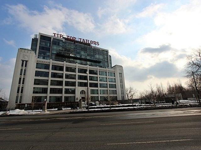 811 - 637 Lake Shore Blvd W