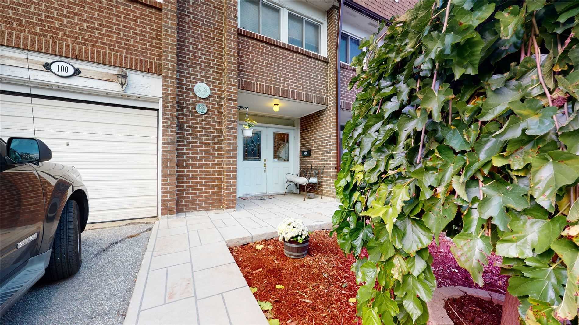 100 Black Hawk Way, North York Sold, C4941548 Condos.ca