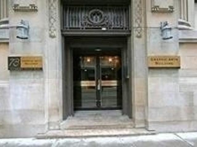 404 - 73 Richmond St W