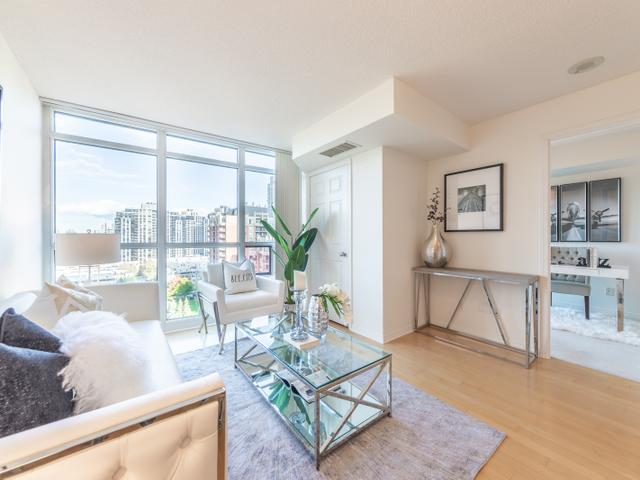 1212 - 28 Harrison Garden Blvd