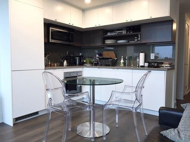 905 - 111 St Clair Ave W