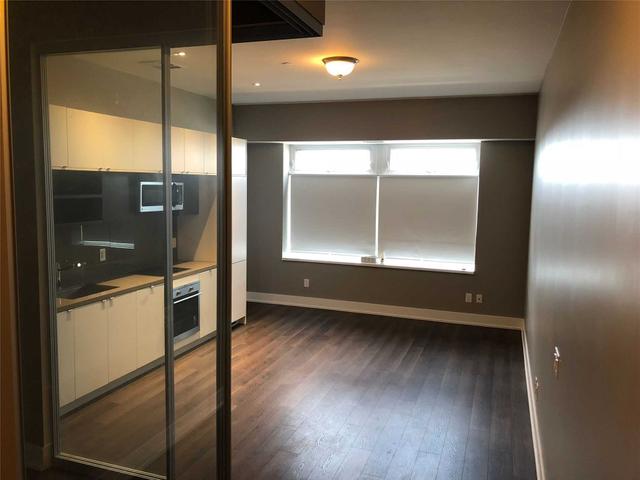 1703 - 111 St Clair Ave W