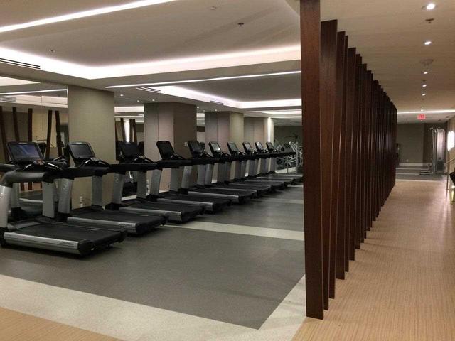 322 - 111 St Clair Ave W