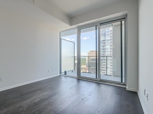 2808 - 8 Hillsdale Ave E