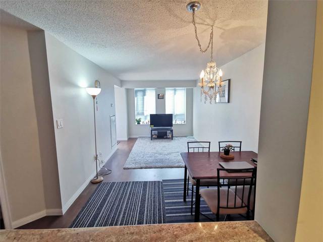 318 - 900 Mount Pleasant Rd