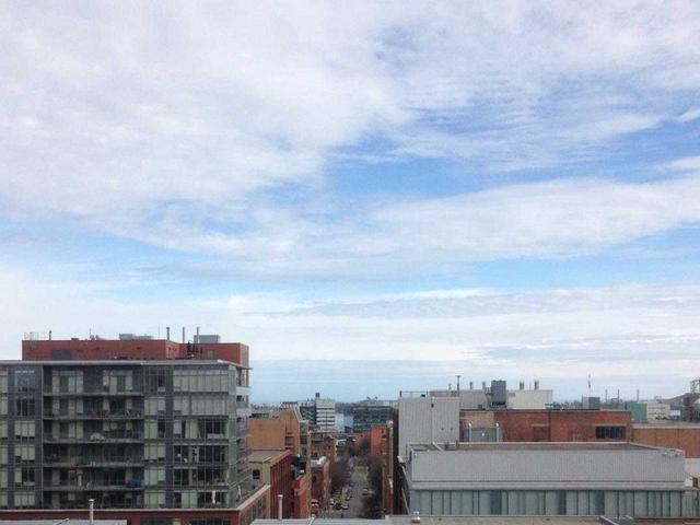 1101 - 255 Richmond St E