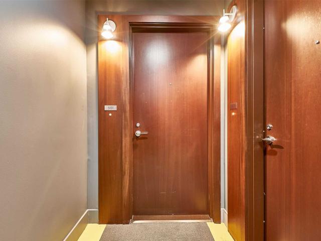 501 - 75 Portland St