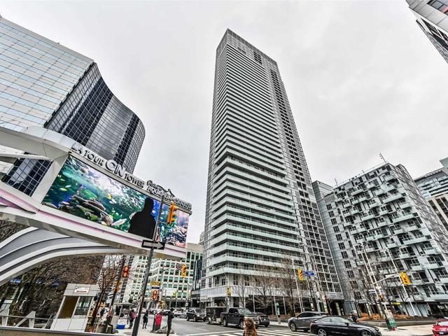 1205 - 300 Front St W