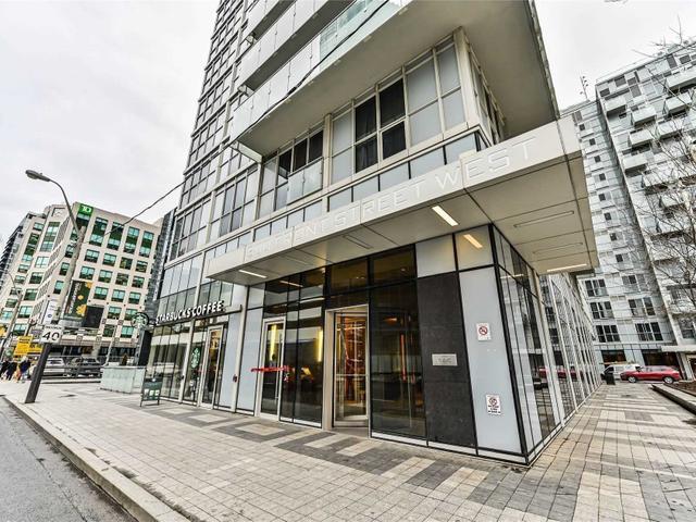 1205 - 300 Front St W