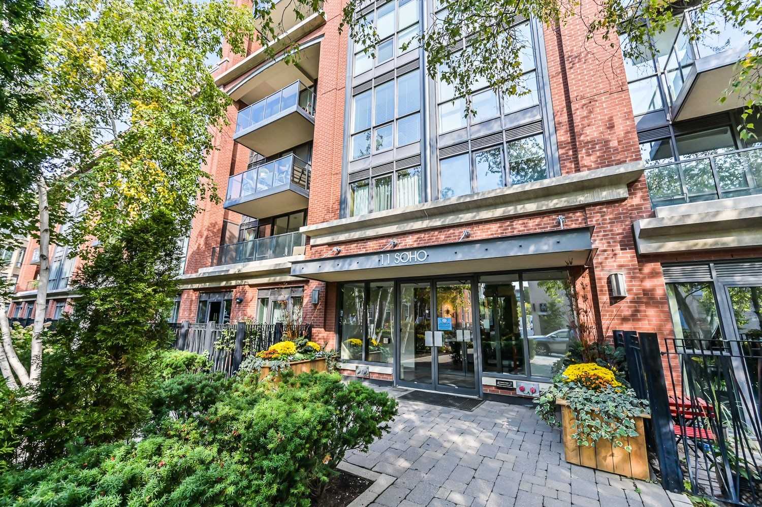102 11 Soho St, Toronto Sold, C4951694 Condos.ca
