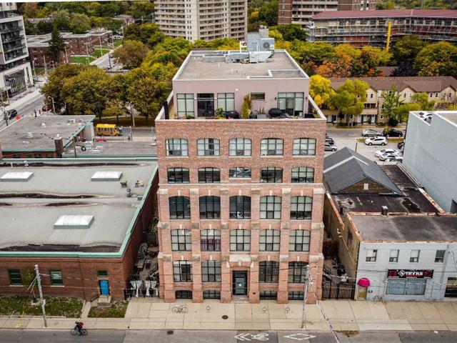 #504 - 736 Dundas St E