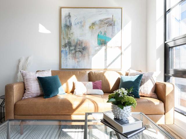 708 - 608 Richmond St