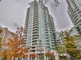 1617 - 230 Queens Quay W