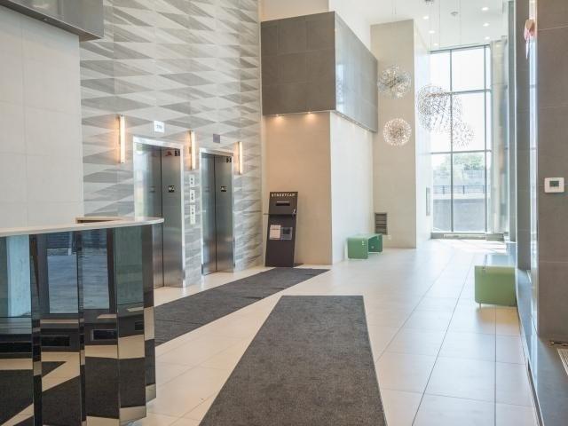 1707 - 20 Minowan Miikan Lane