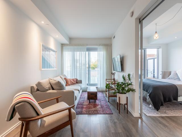 228 - 783 Bathurst St