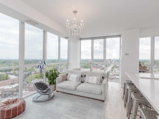 908 - 530 St. Clair Ave W