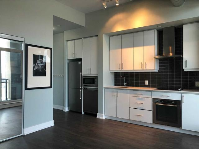 1302 - 75 The Donway W