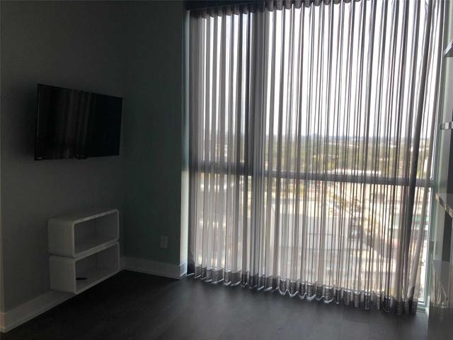 1302 - 75 The Donway W