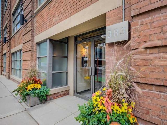 PH06 - 383 Adelaide St E