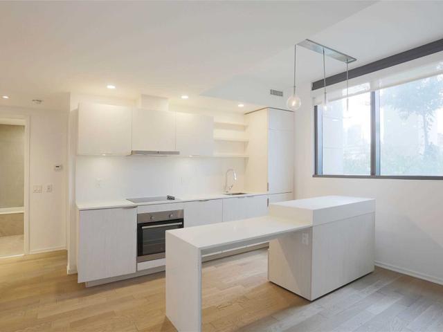 204 - 12 Bonnycastle St