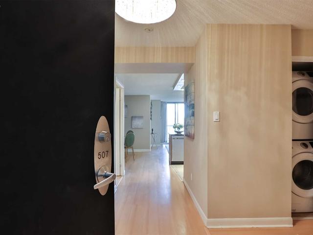 507 - 323 Richmond St E