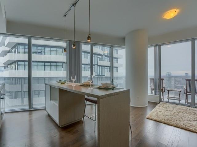 4202 - 88 Harbour St