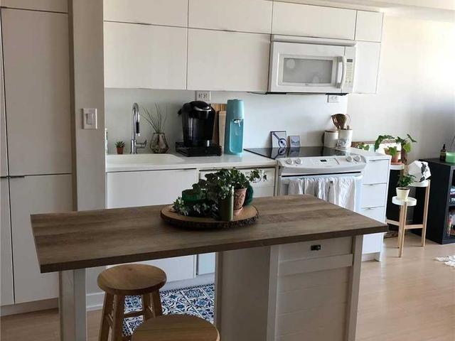 1019 - 151 Dan Leckie Way