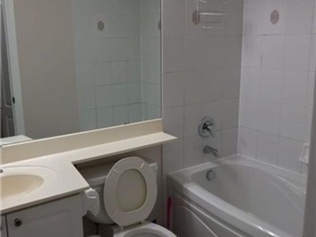 515 - 18 Sommerset Way