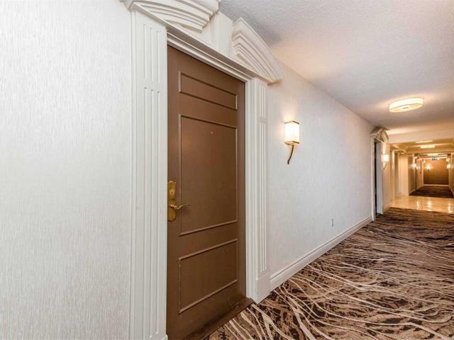 1108 - 880 Grandview Way