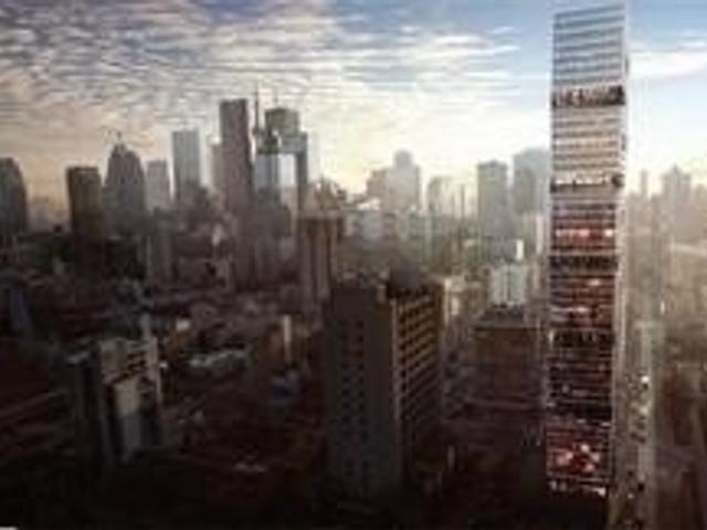 PH 7 - 181 Dundas St E