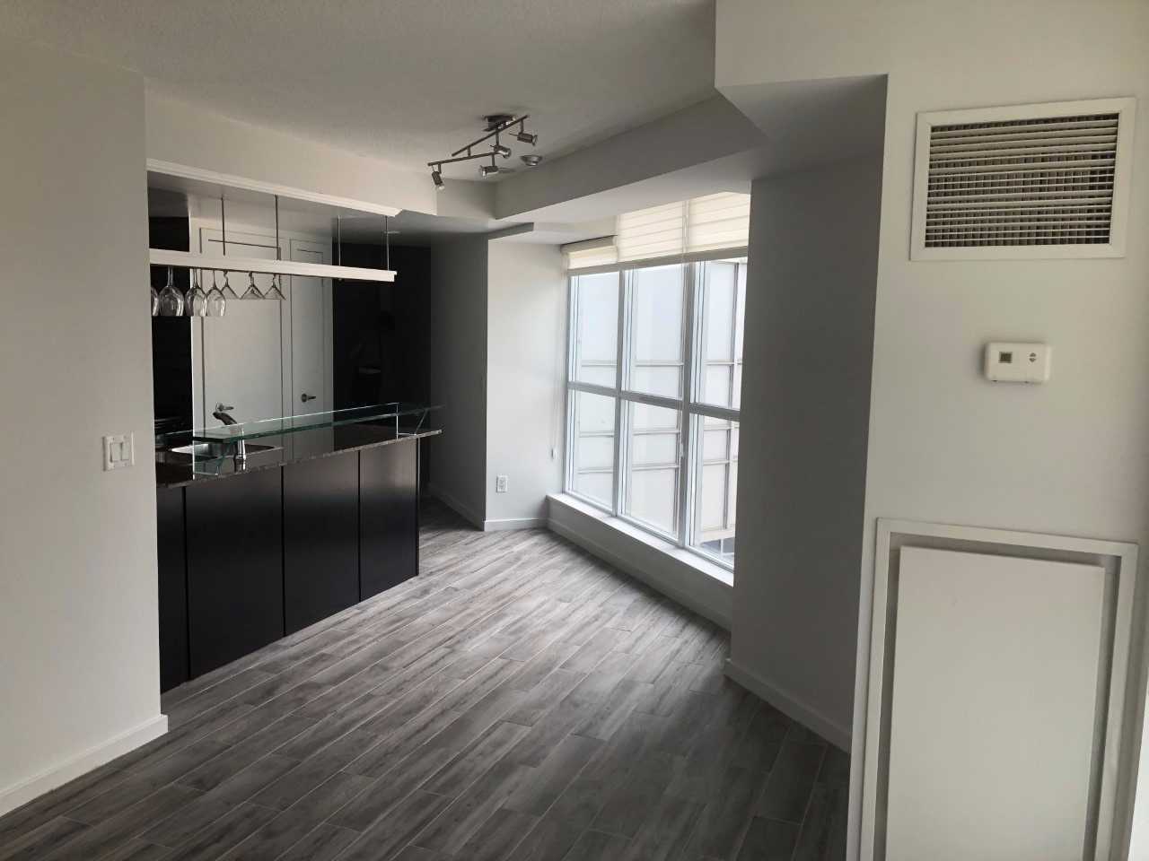 1401 208 Queens Quay, Toronto Terminated, C4958977 Condos.ca