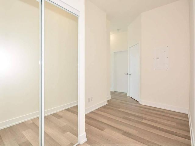 1405 - 75 The Donway W