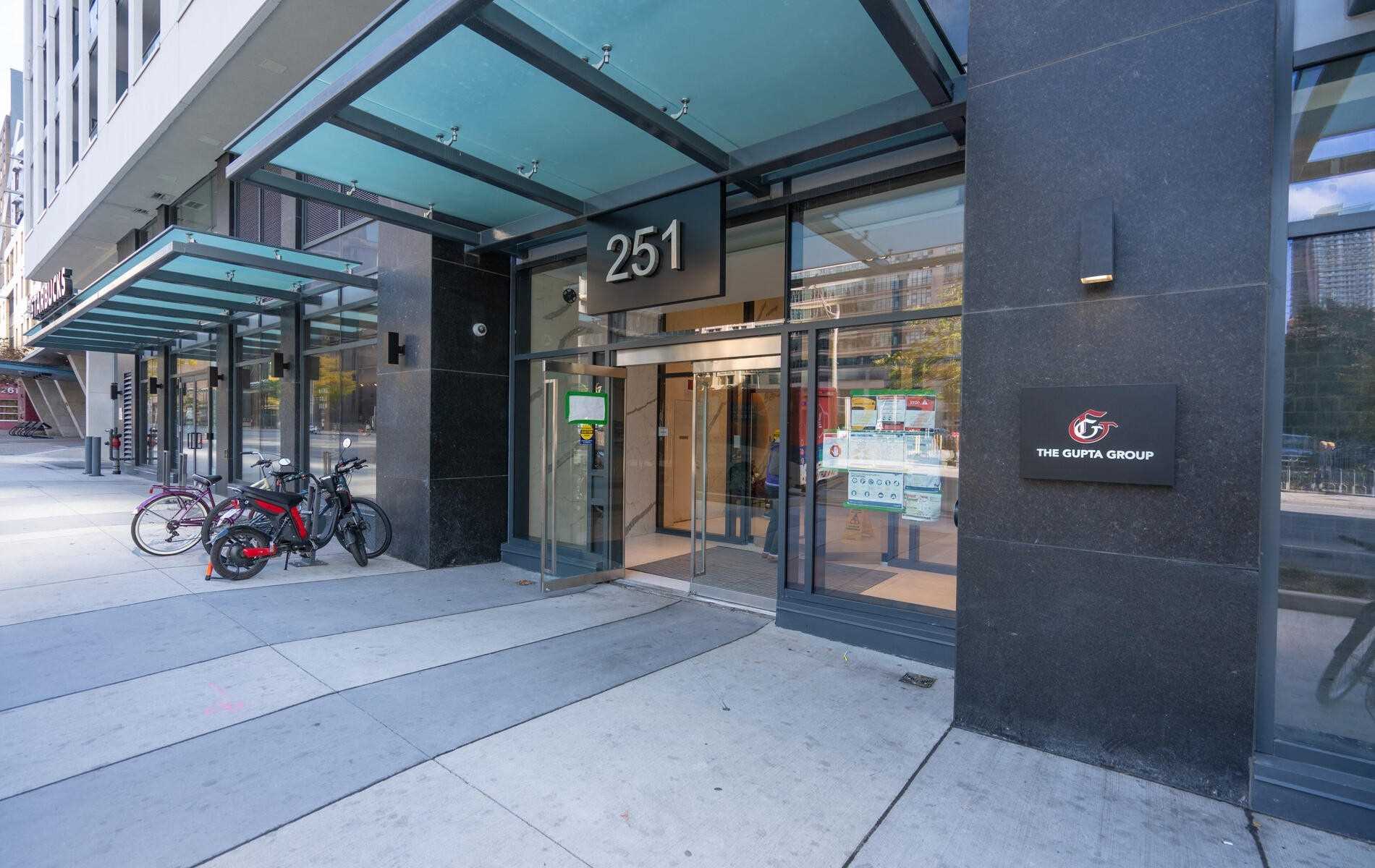 4705 251 Jarvis St, Toronto Sold Conditional, C4959591 Condos.ca