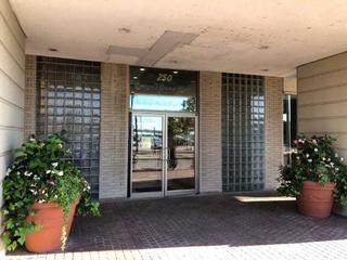 1305 - 250 Queens Quay