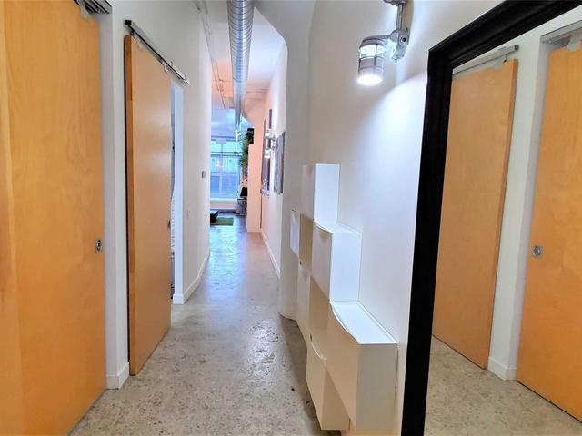 1025 - 155 Dalhousie St