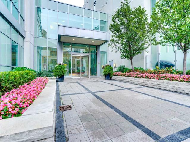 3810 - 120 Homewood Ave